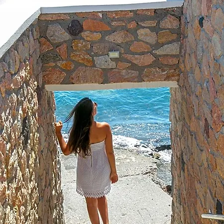 Aegean Melody 3* Santorini Island